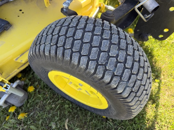 2021 John Deere X734 - Photo11