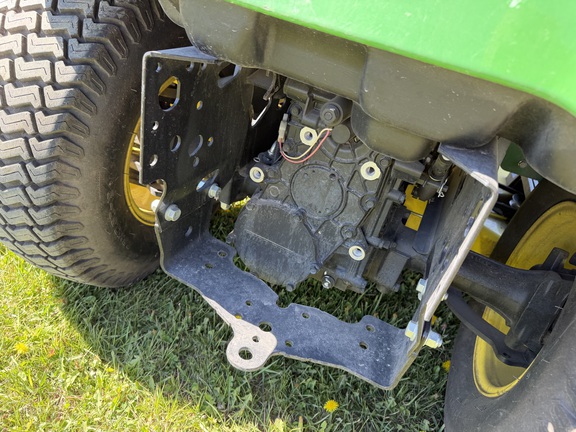 2021 John Deere X734 - Photo20