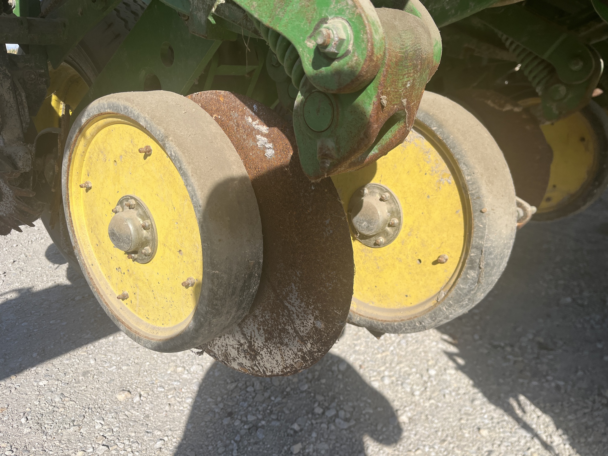  2004 John Deere 1770NT at Heritage Tractor in Geneseo, IL