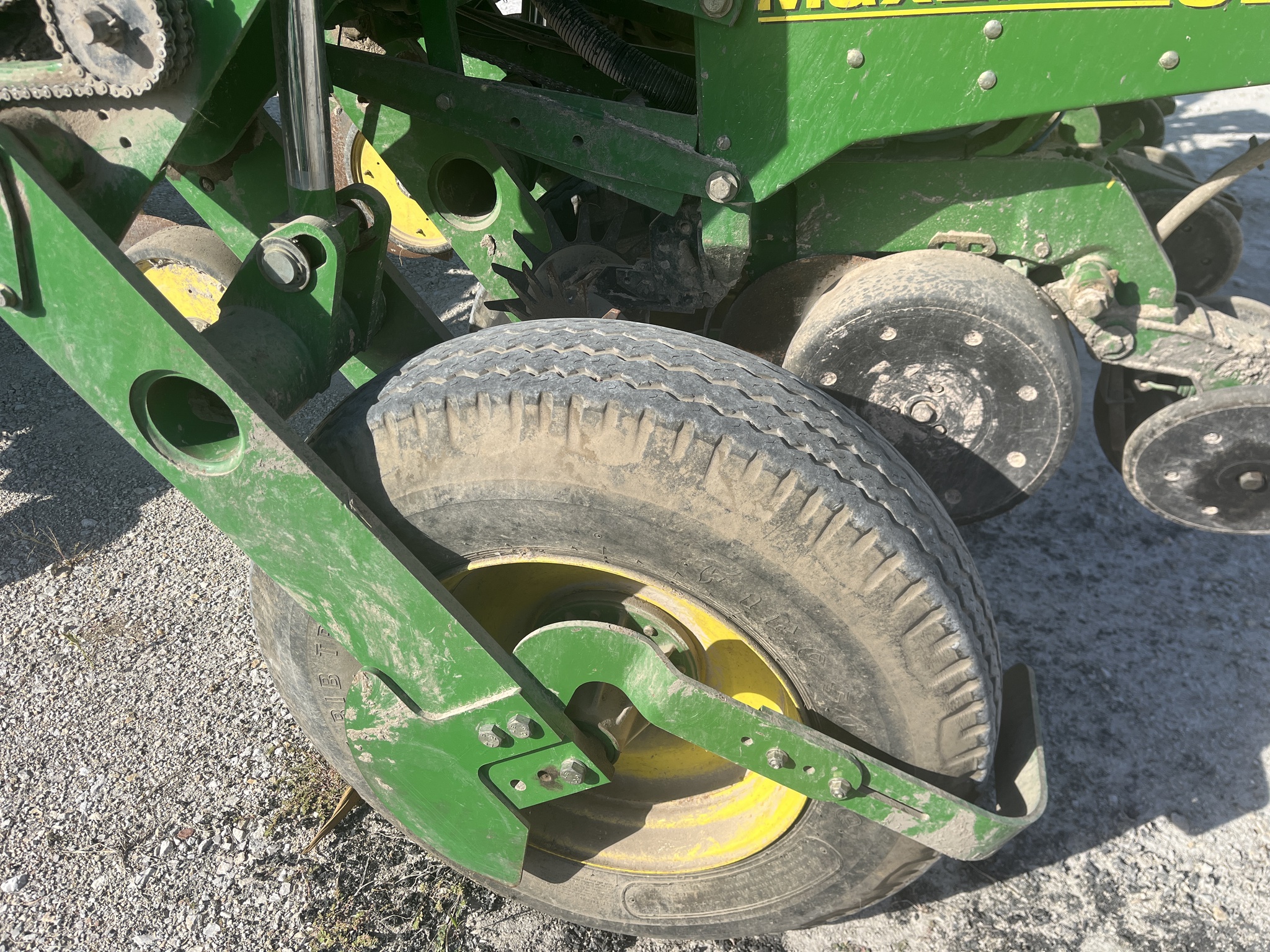  2004 John Deere 1770NT at Heritage Tractor in Geneseo, IL