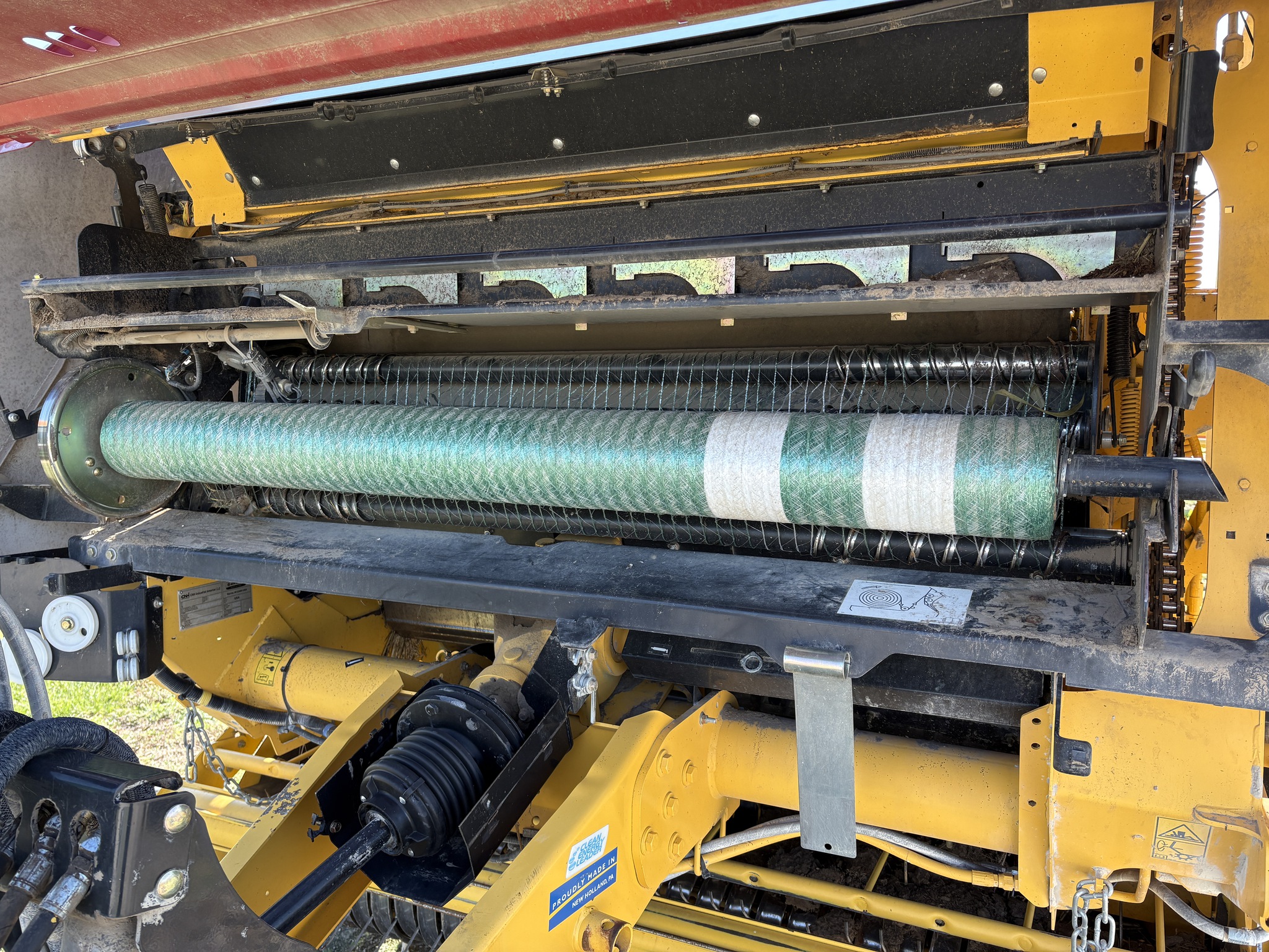 2022 New Holland Rollbelt 560 Image 13