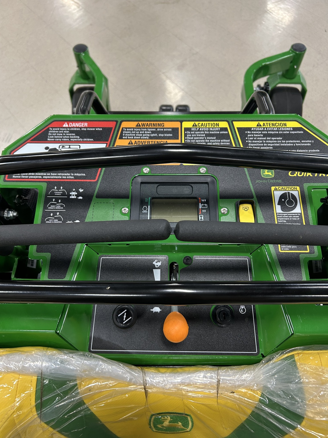 2025 John Deere Q850R Image 6