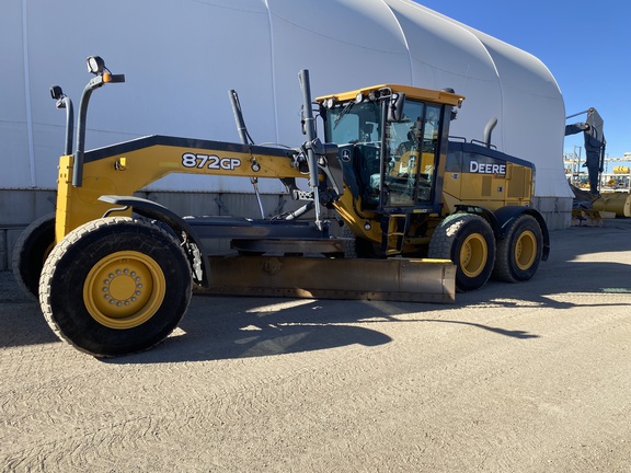 Photo of a 2020 John Deere 872G
