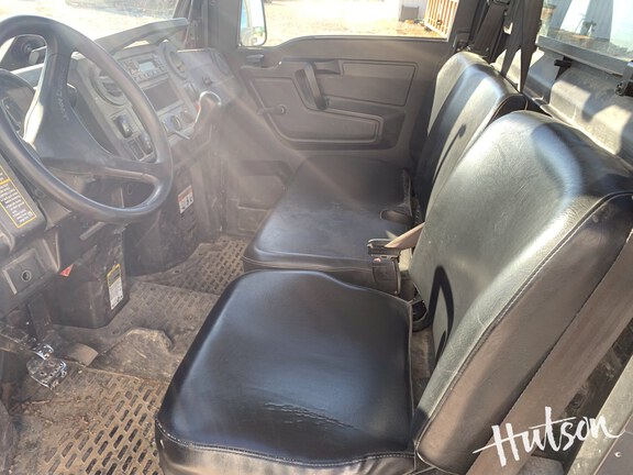 Photo of 2019 John Deere XUV 835M