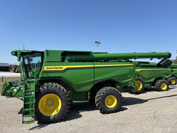 Used 2025 John Deere S7 700 Combines at Koenig Equipment in Anna, OH - Photo1