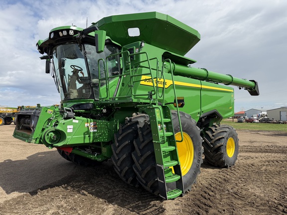 2025 John Deere S7 800 - Photo7