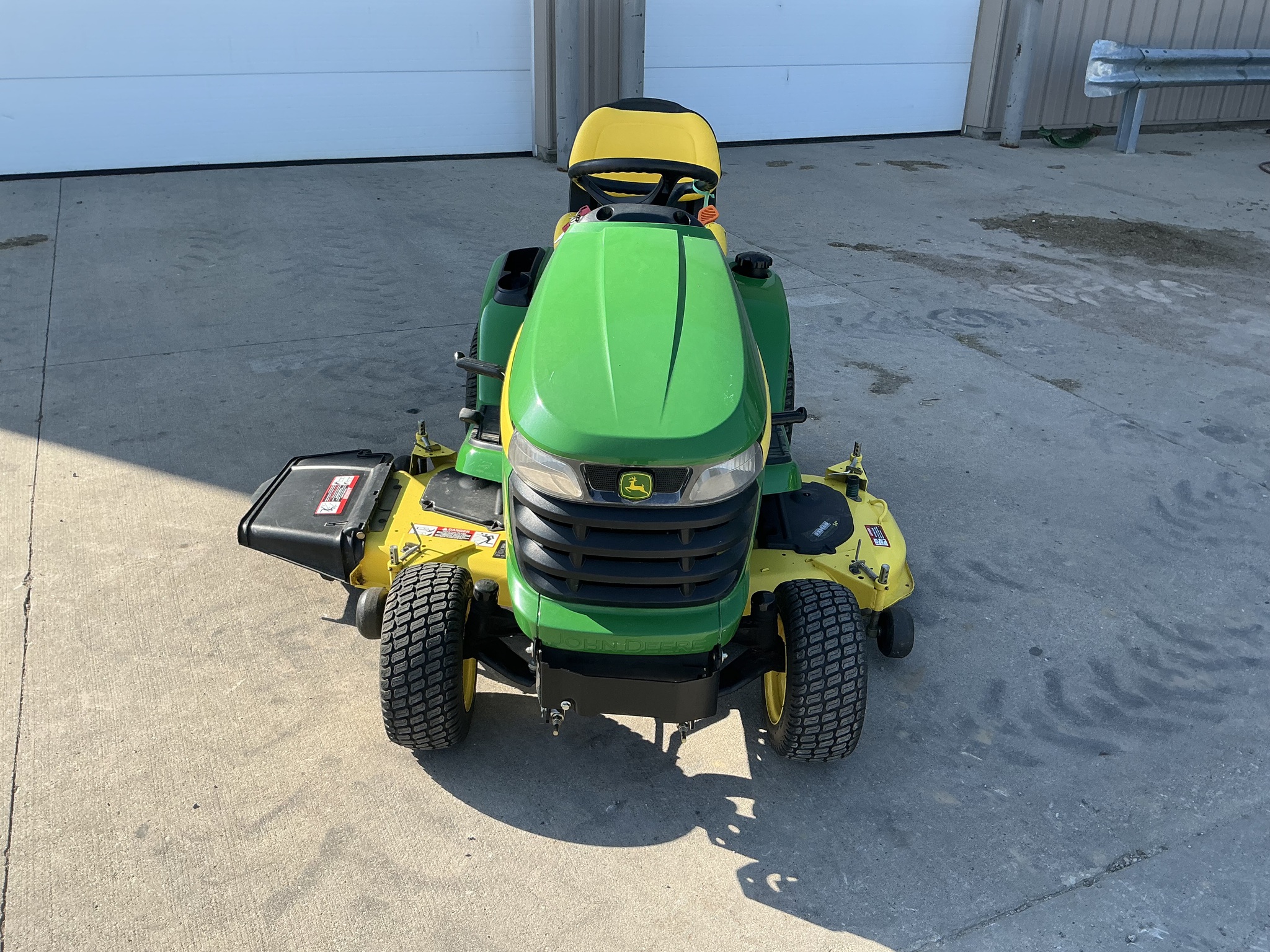 2010 John Deere X340 Image 4