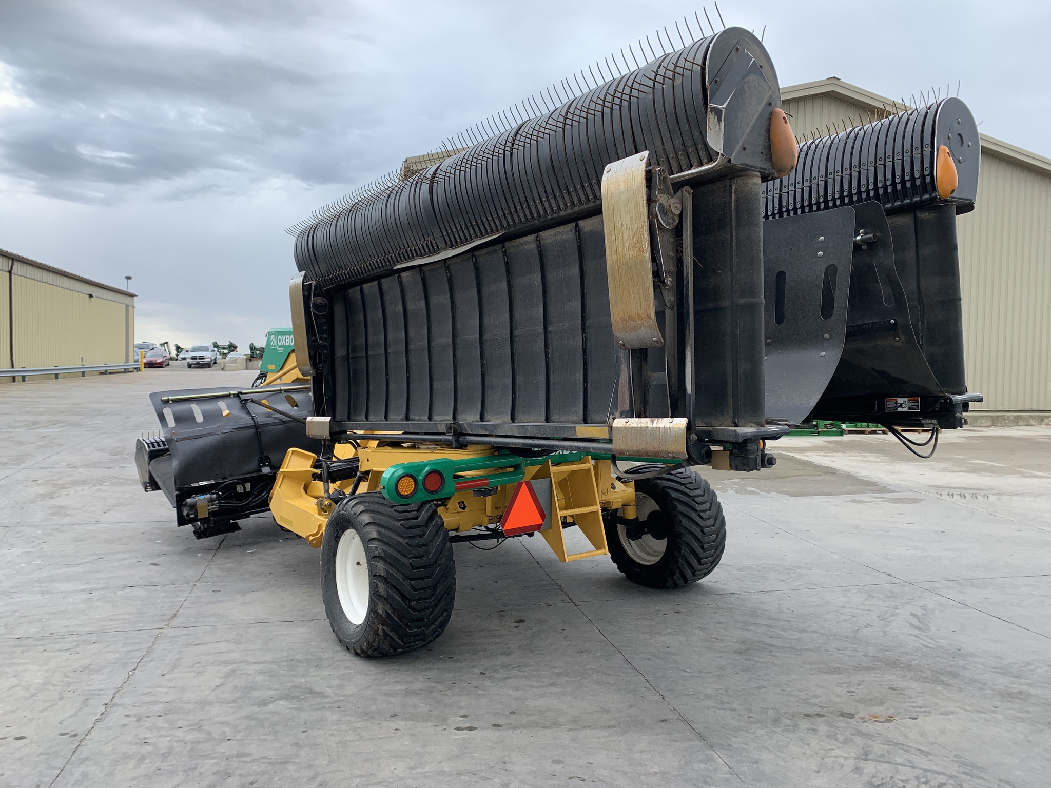 2021 Oxbo 2340 Image 5