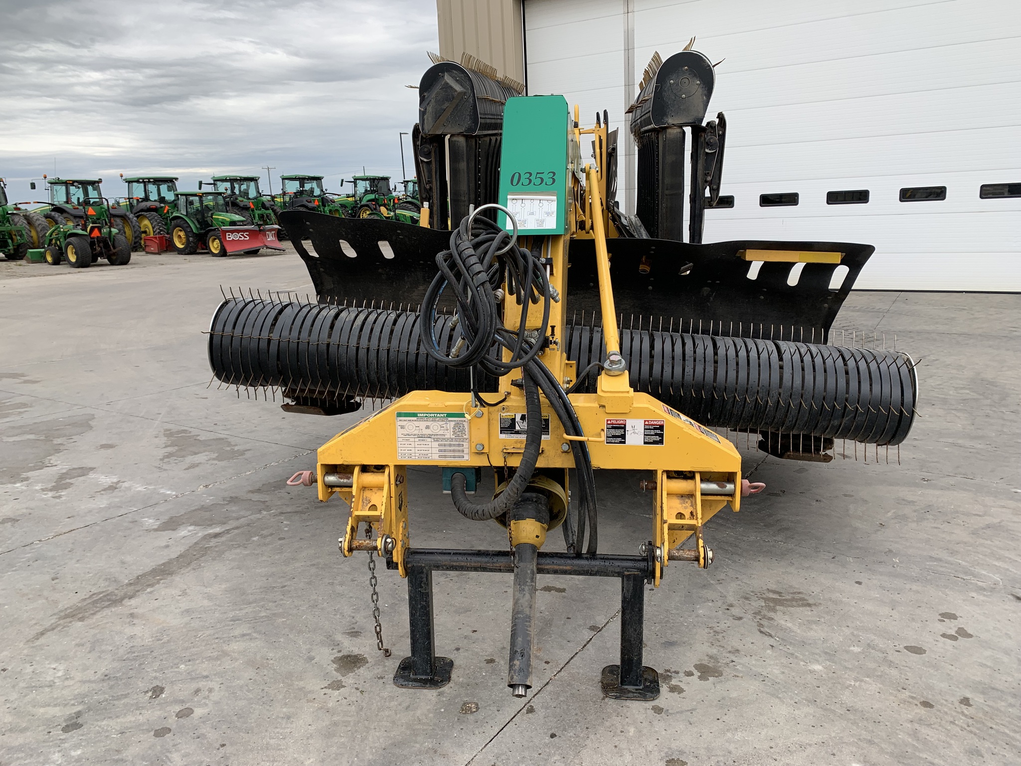 2021 Oxbo 2340 Image 8