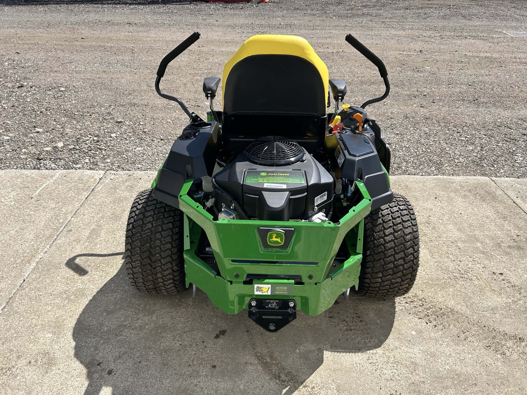 2025 John Deere Z330R Image 5