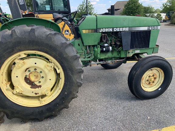1987 John Deere 2155 Photo 4