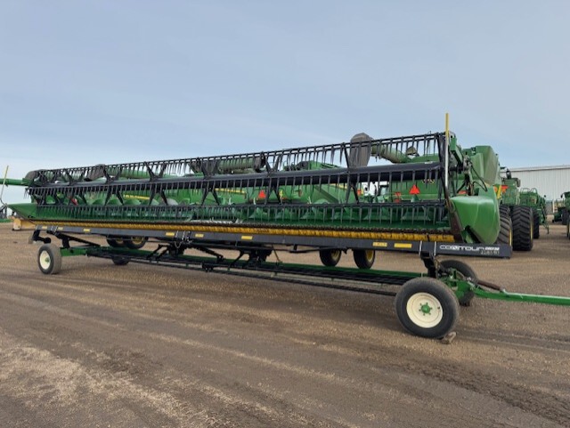 2018 John Deere 735D Image 8