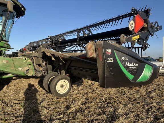 Used 2019 MacDon FD135 Combine Platforms at Horizon Ag & Turf in Mayerthorpe, AB - Photo2