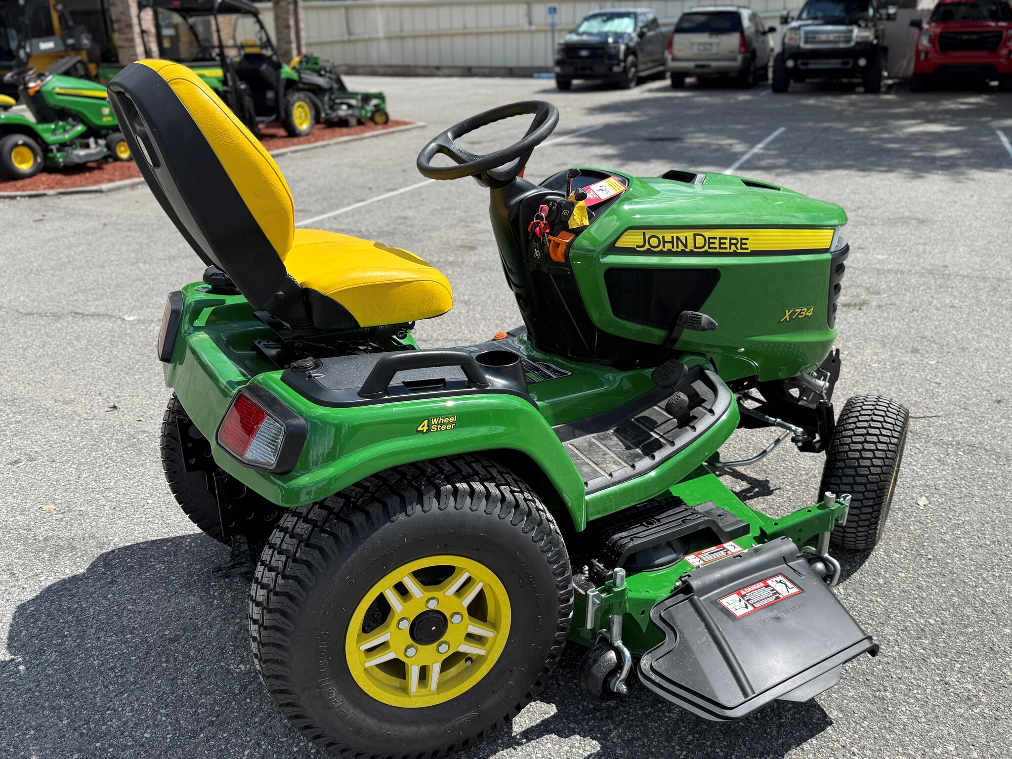 2025 John Deere X734 Image 4