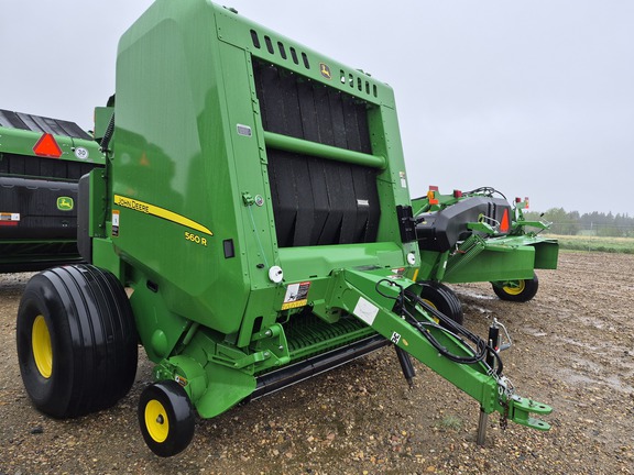  John Deere 560R