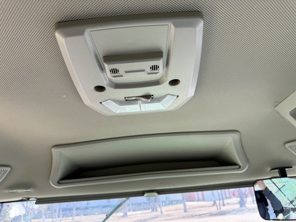 2025 John Deere 8R 370 - Photo31