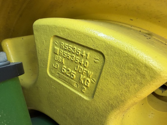 2025 John Deere 8R 370 - Photo16