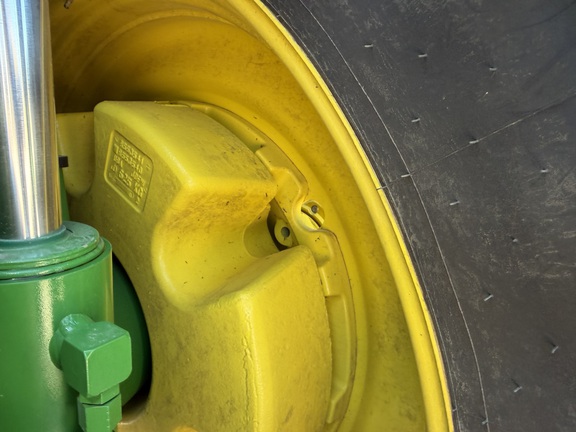 2025 John Deere 8R 370 - Photo17