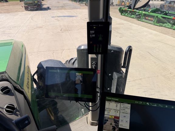 2025 John Deere 8R 370 - Photo35