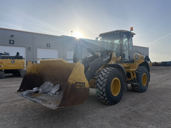 Photo of a 2024 John Deere 524 P