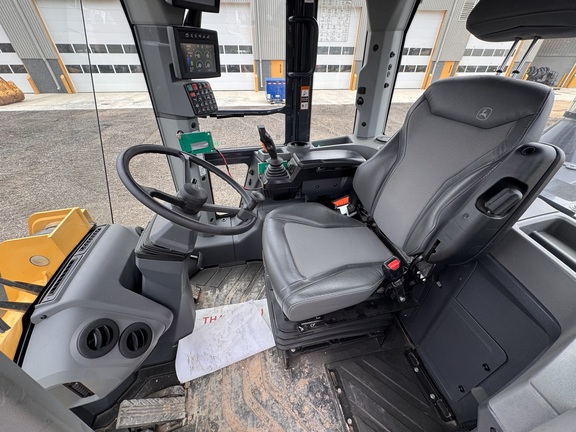 2024 John Deere 524 P