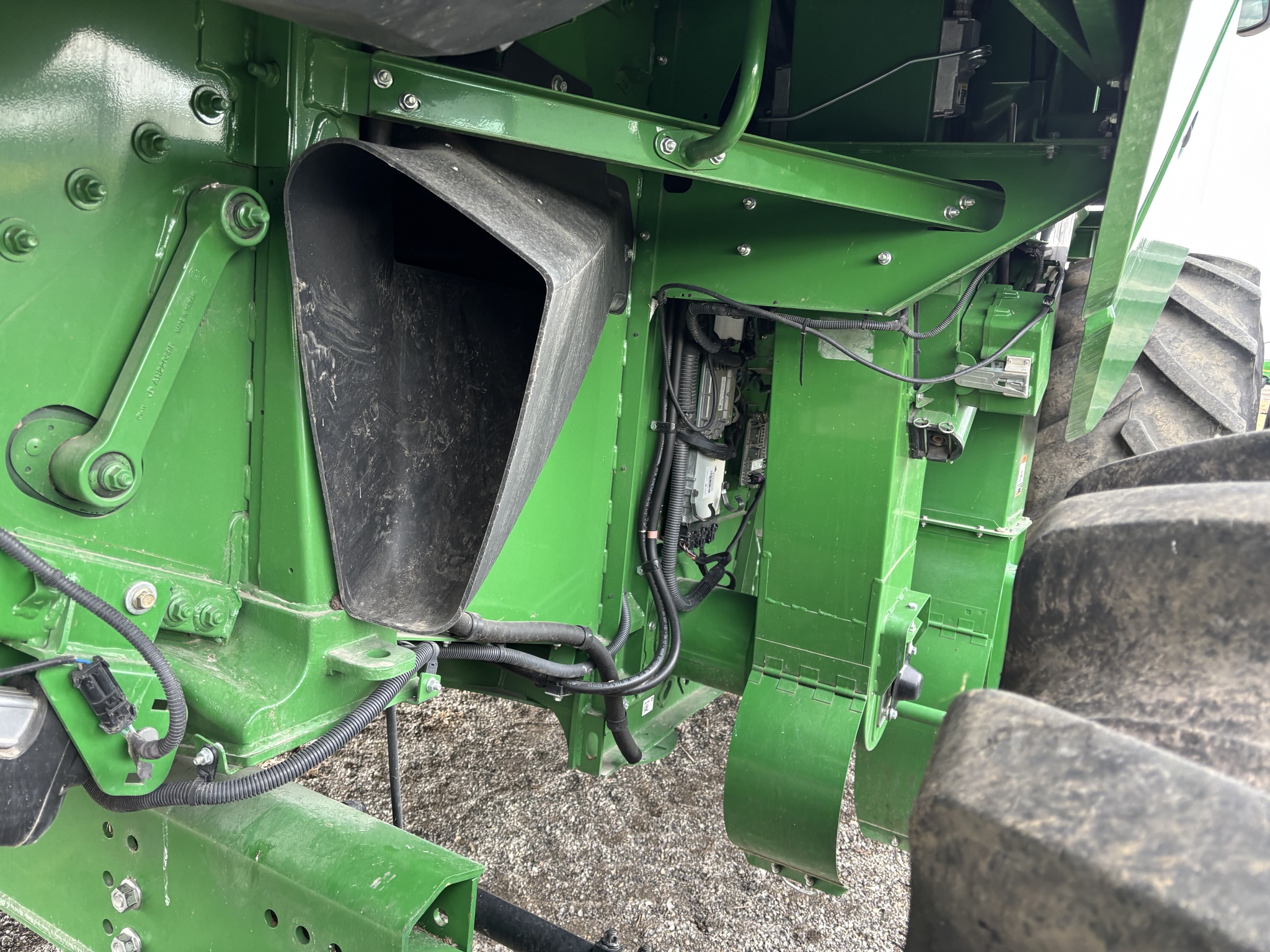  2020 John Deere S780 at Heritage Tractor in Brimfield, IL