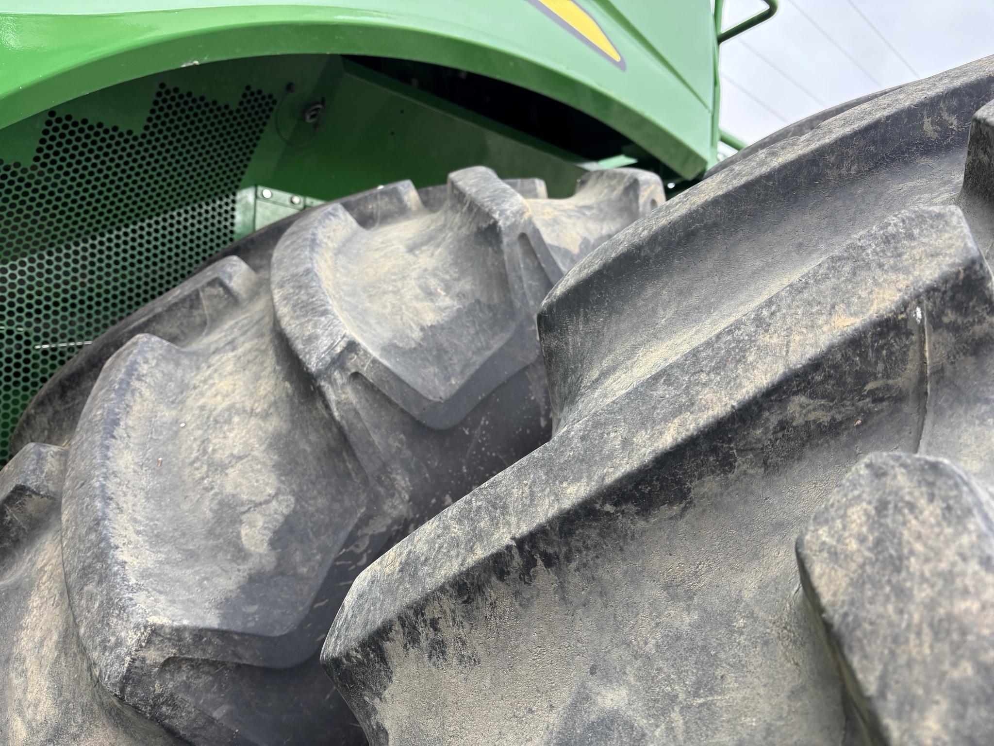  2020 John Deere S780 at Heritage Tractor in Brimfield, IL