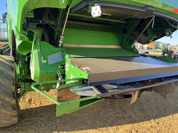 Used 2025 John Deere X9 1100 Combines at Horizon Ag & Turf in Edmonton West, AB - Photo12