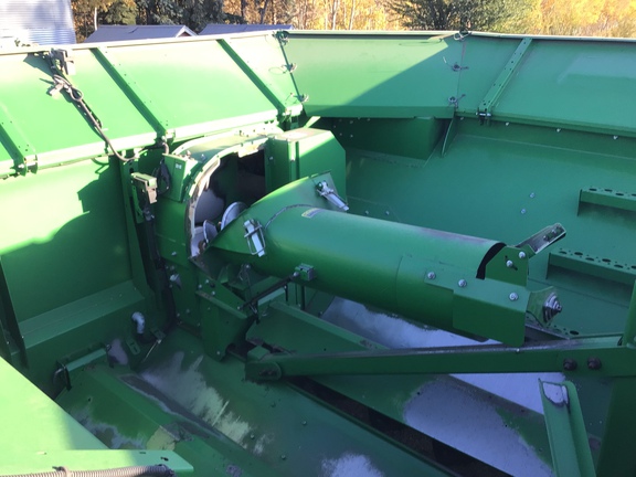 Used 2017 John Deere S670 Combines at Horizon Ag & Turf in Lloydminster, AB - Photo3
