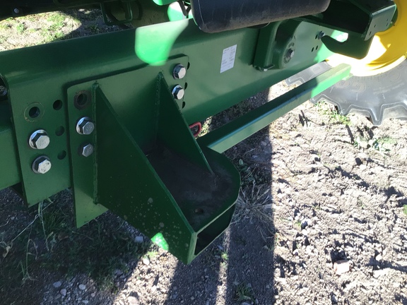 Used 2017 John Deere S670 Combines at Horizon Ag & Turf in Lloydminster, AB - Photo5