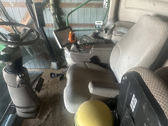 Used 2017 John Deere S670 Combines at Horizon Ag & Turf in Lloydminster, AB - Photo32