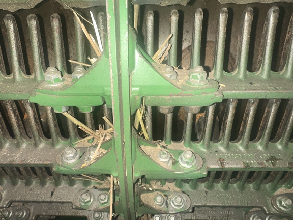 Used 2017 John Deere S670 Combines at Horizon Ag & Turf in Lloydminster, AB - Photo42