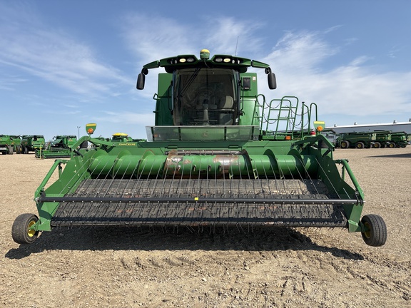 Used 2017 John Deere S670 Combines at Horizon Ag & Turf in Lloydminster, AB - Photo2