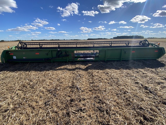 Used 2006 John Deere 635F Combine Platforms at Koenig Equipment in Greensburg, IN - Photo6