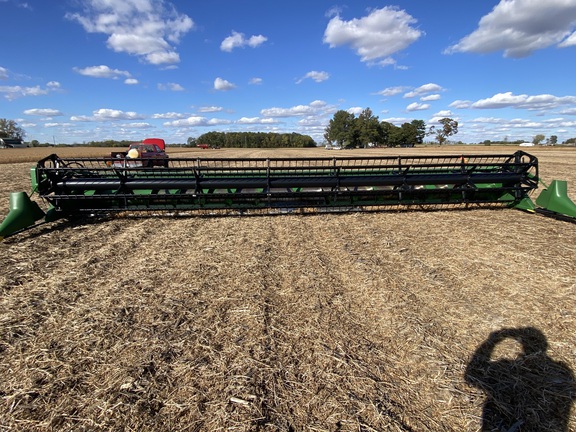 Used 2006 John Deere 635F Combine Platforms at Koenig Equipment in Greensburg, IN - Photo7