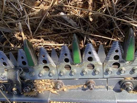 Used 2006 John Deere 635F Combine Platforms at Koenig Equipment in Greensburg, IN - Photo17