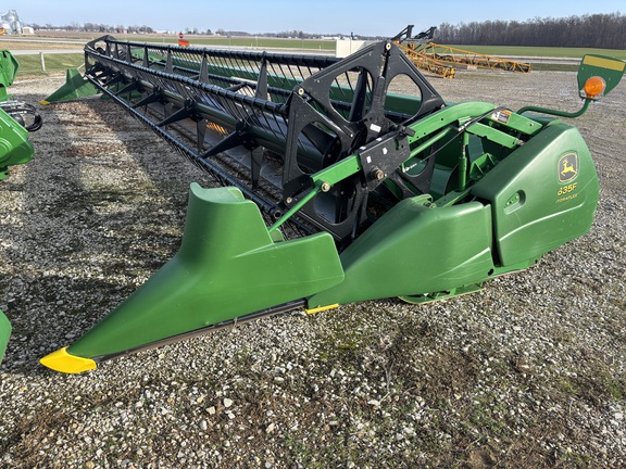 Used 2006 John Deere 635F Combine Platforms at Koenig Equipment in Greensburg, IN - Photo3