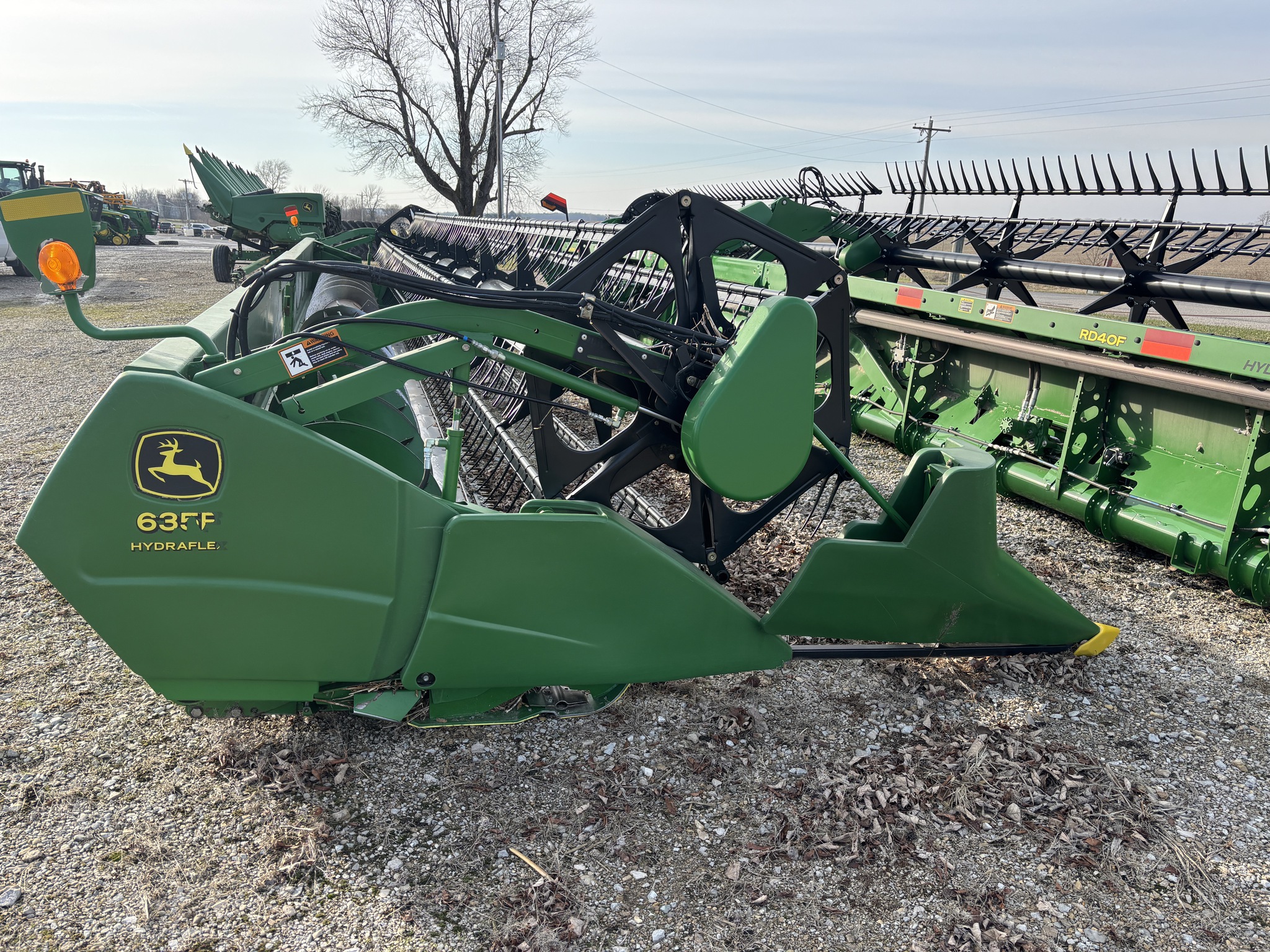 Used 2006 John Deere 635F Combine Platforms at Koenig Equipment in Greensburg, IN - PhotoXL2