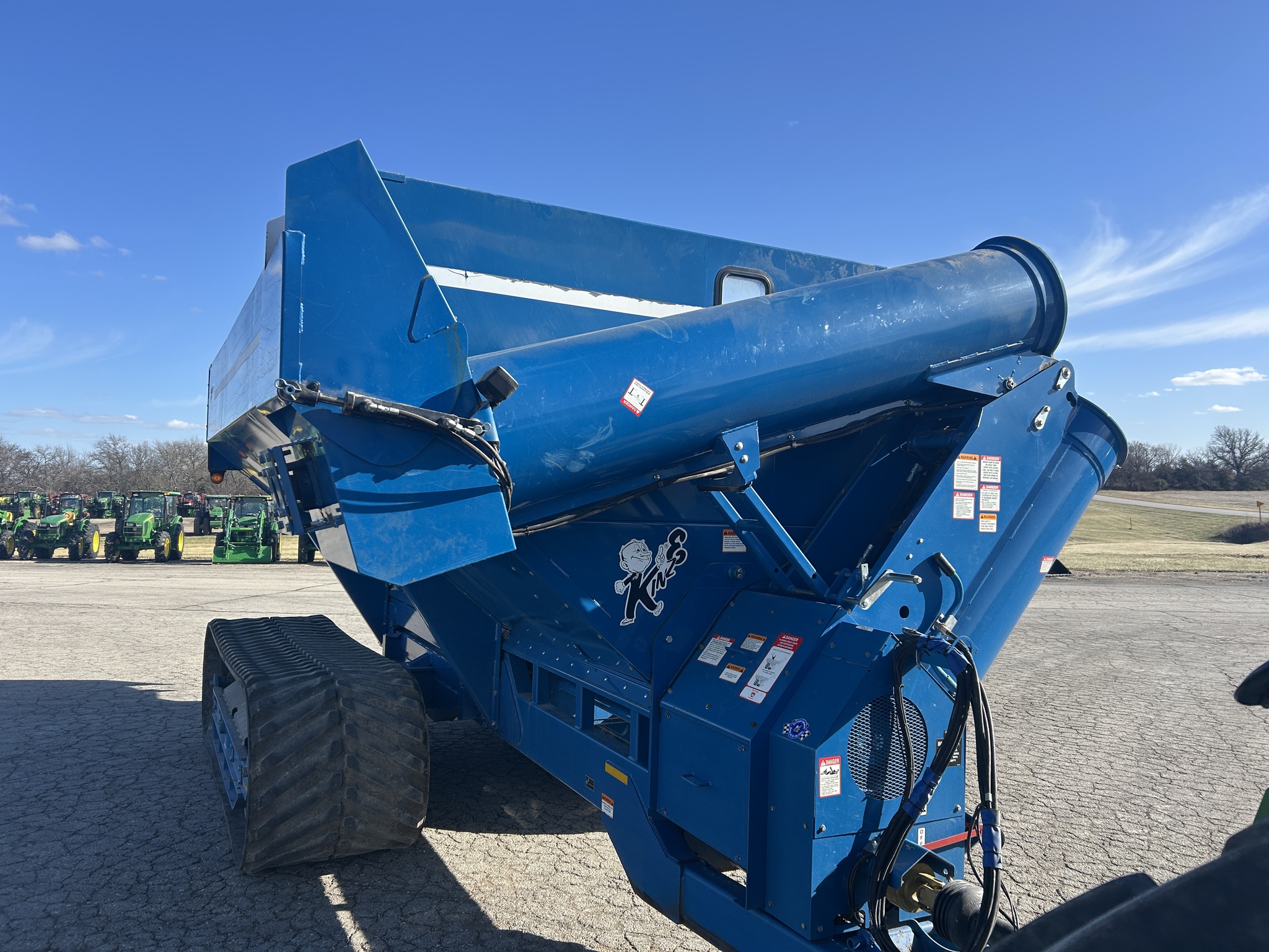  2011 Kinze 1050 at Heritage Tractor in Baldwin City, KS