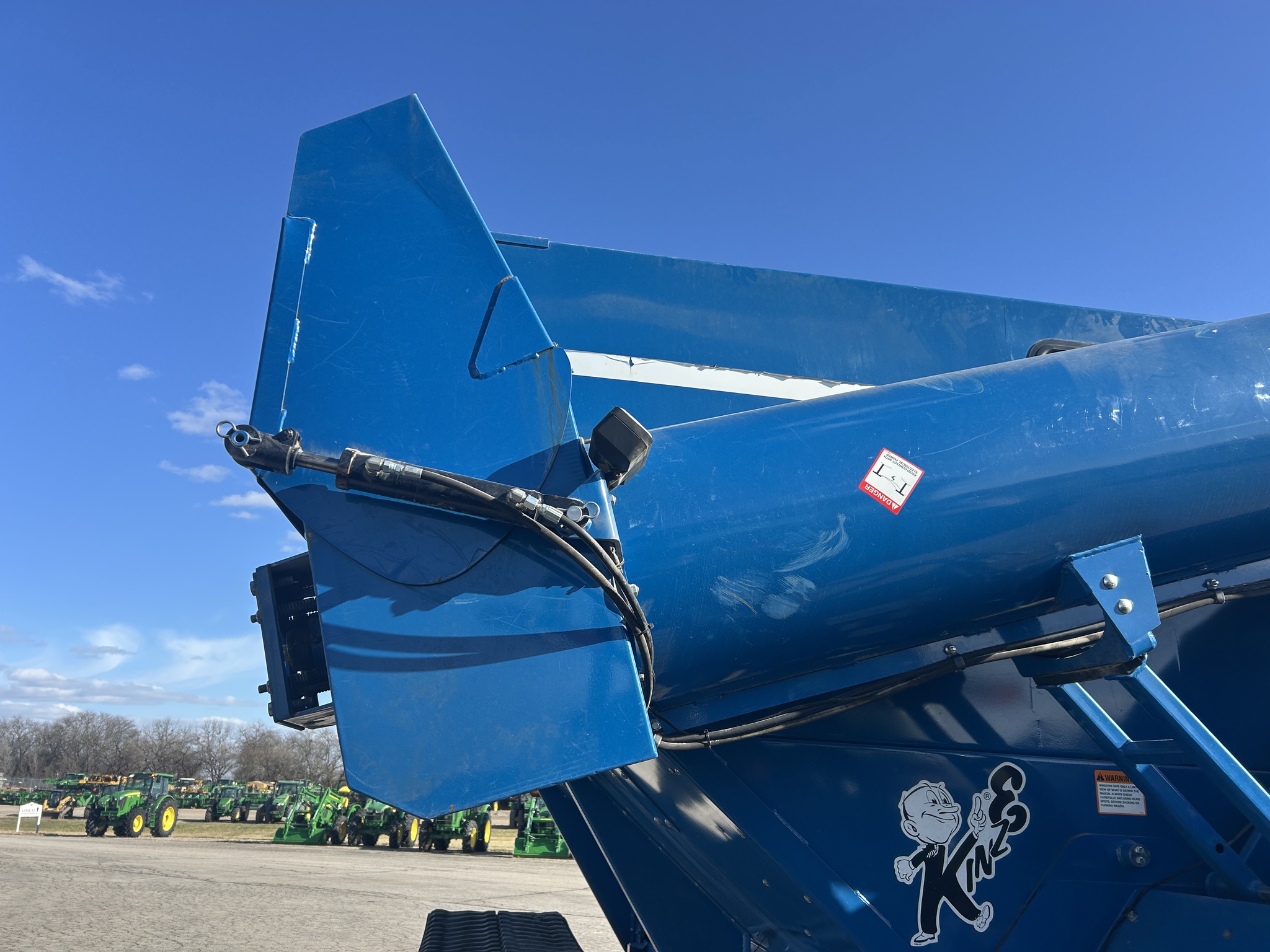  2011 Kinze 1050 at Heritage Tractor in Baldwin City, KS