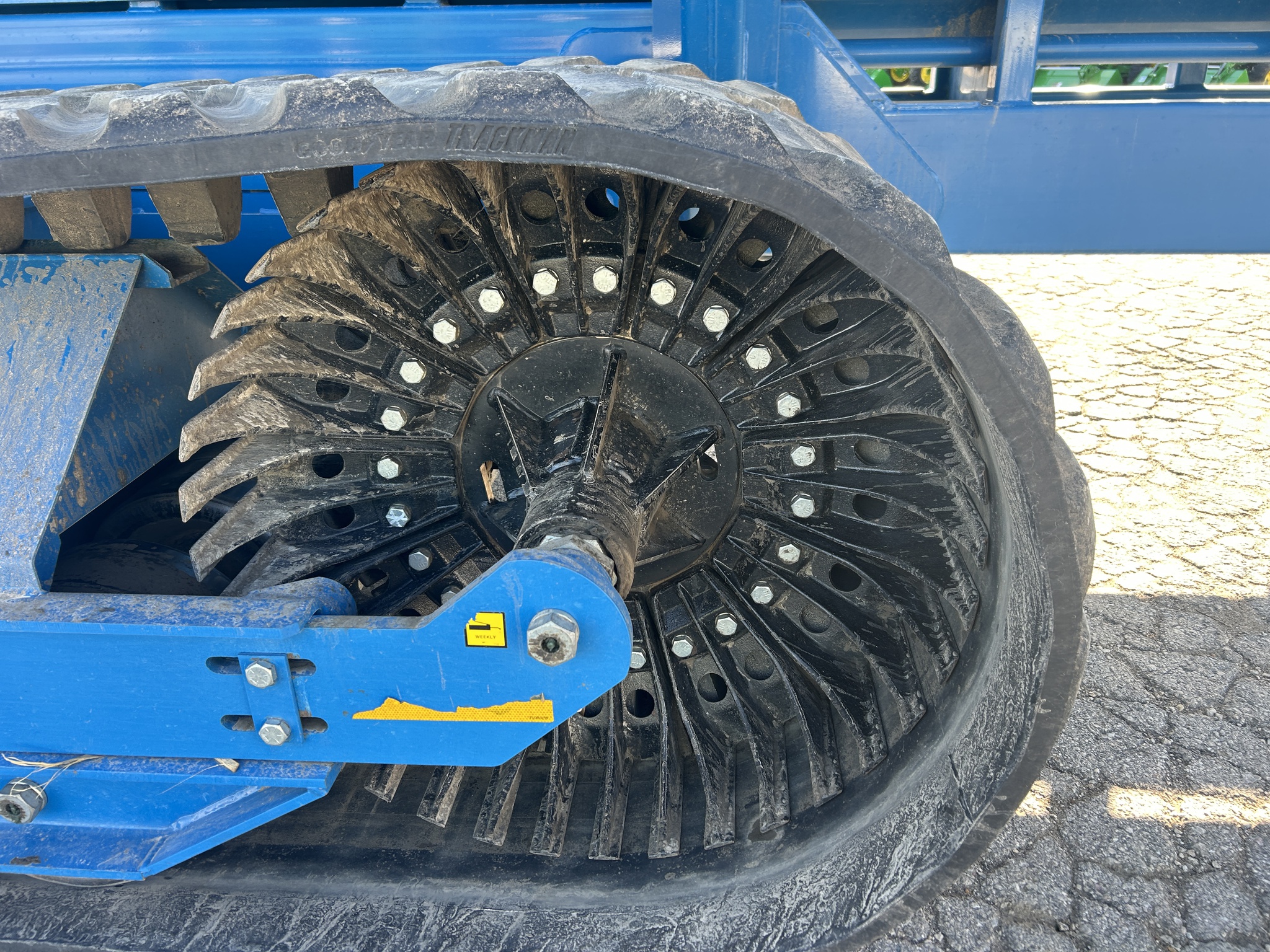  2011 Kinze 1050 at Heritage Tractor in Baldwin City, KS