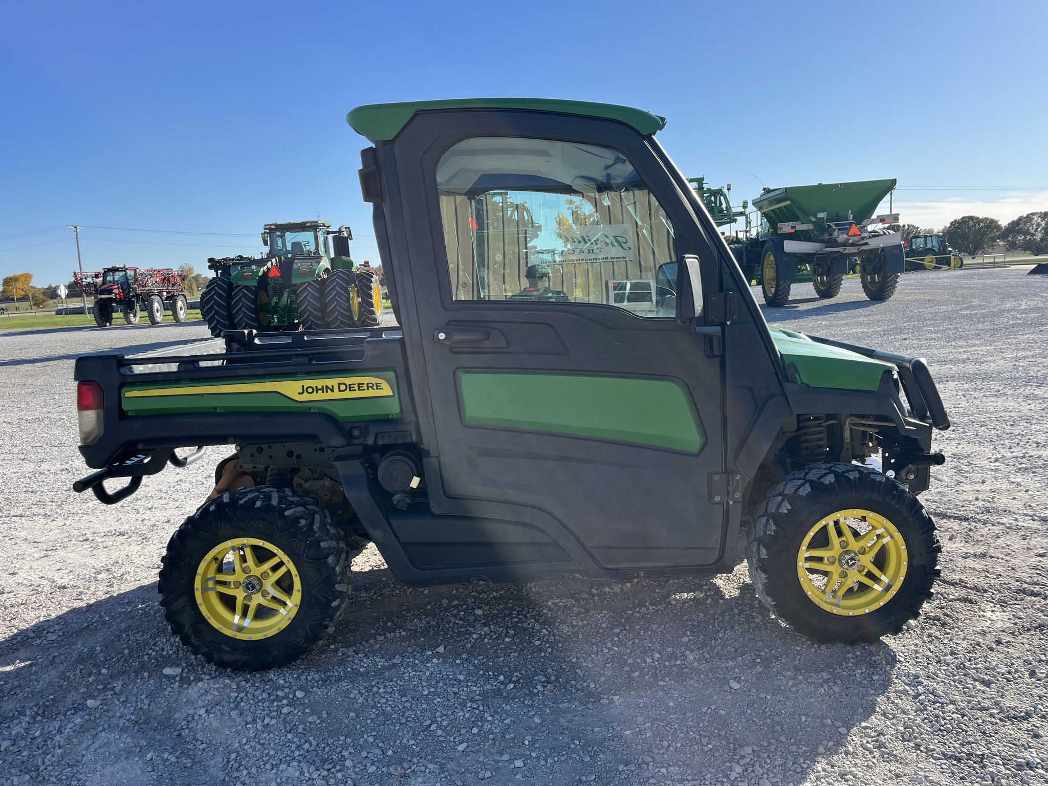  2021 John Deere XUV 835R at Heritage Tractor in Nevada, MO