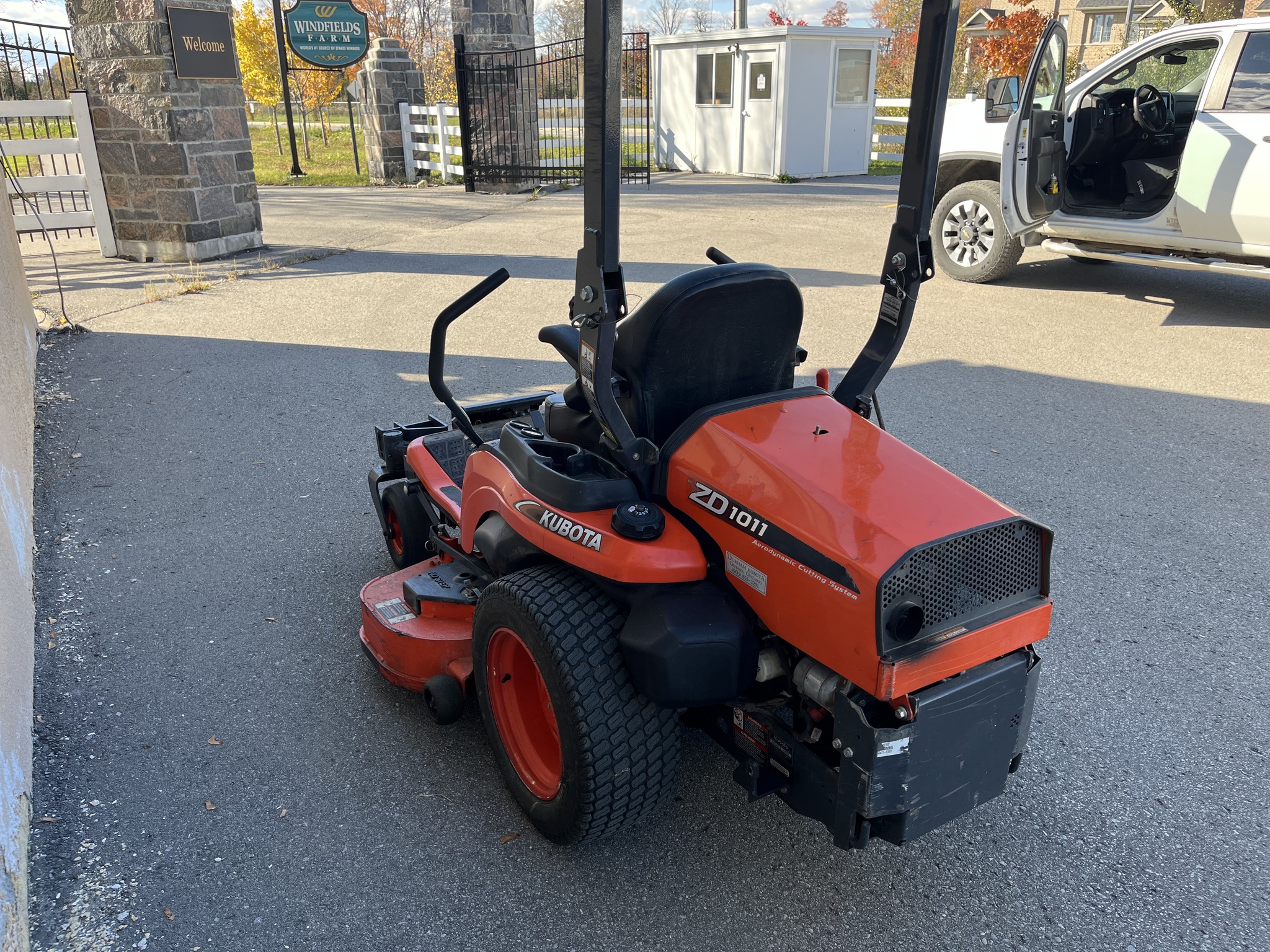 2018 Kubota ZD1011-54 Image 4