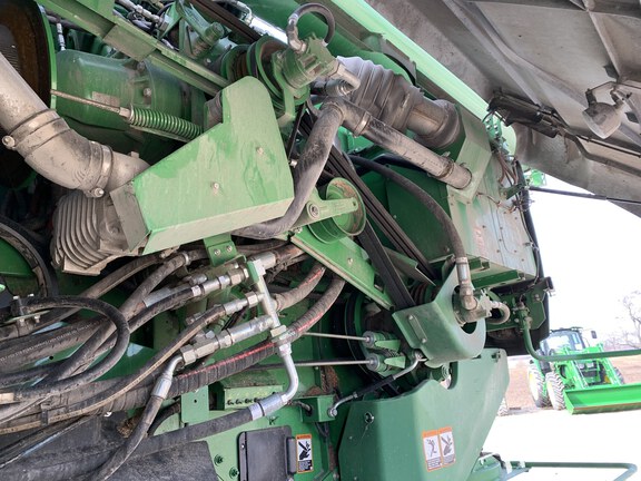 Photo of 2022 John Deere S780