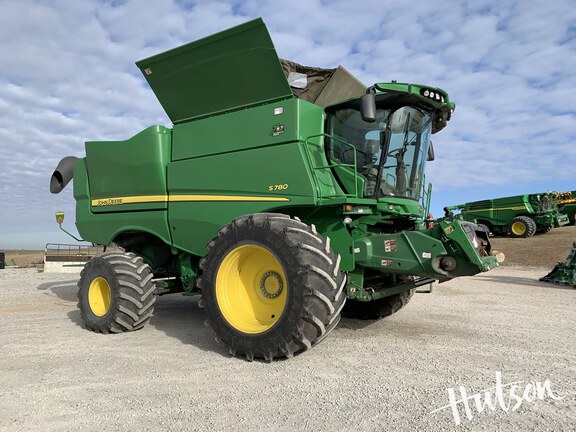Photo of 2022 John Deere S780