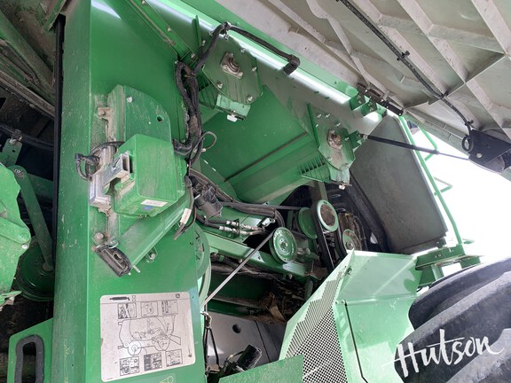 Photo of 2022 John Deere S780