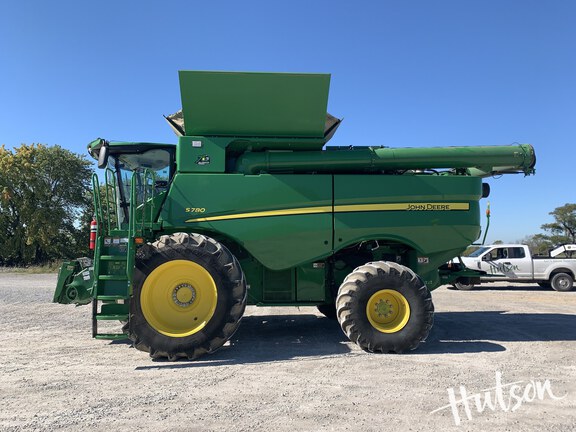 Photo of 2022 John Deere S780
