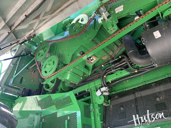 Photo of 2022 John Deere S780