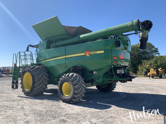 Photo of 2022 John Deere S780