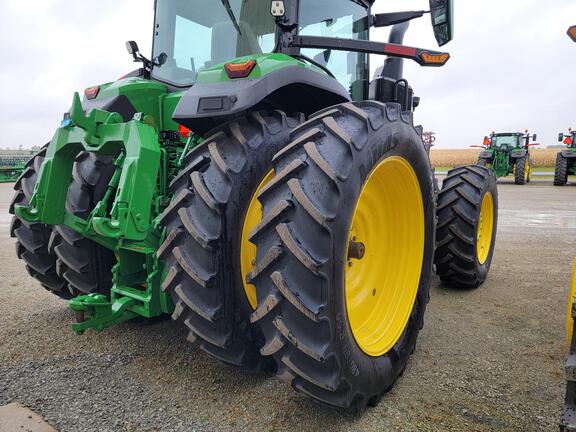 2025 John Deere 8R 410 - Photo7